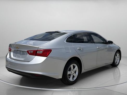 Used 2019 Chevrolet Malibu LS FWD image 3