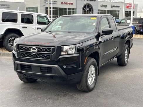 Used 2024 Nissan Frontier S w/ Technology Package image 7