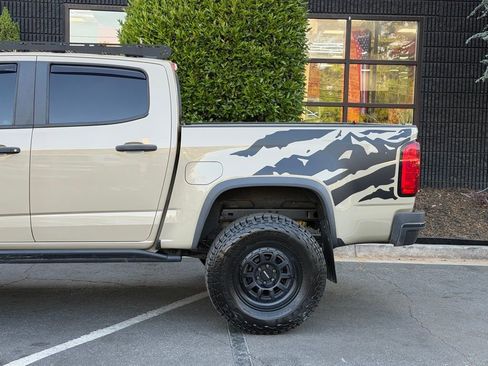 Used 2021 Chevrolet Colorado ZR2 AWD/4WD image 11