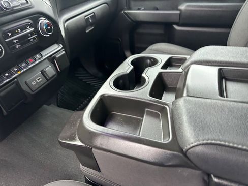Used 2022 Chevrolet Silverado 1500 Custom image 15