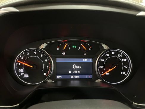 Used 2023 Chevrolet Blazer LT image 35