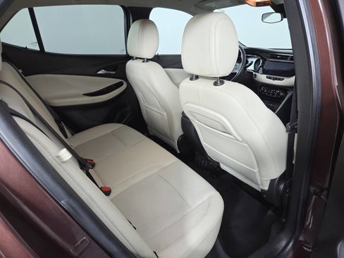 Used 2022 Buick Encore GX Preferred w/ Cold Weather Comfort Package FWD image 28
