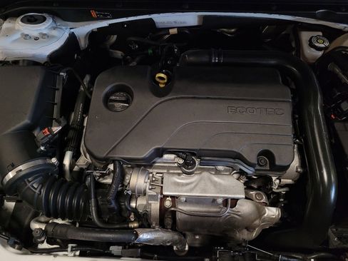 Used 2022 Chevrolet Malibu LS FWD image 30
