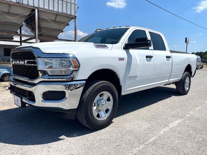 Used 2022 RAM 2500 Tradesman w/ Chrome Appearance Group