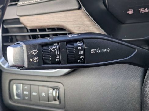 Used 2024 GMC Acadia Denali w/ Super Cruise Package AWD/4WD image 30