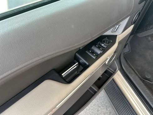 Used 2018 Ford Expedition Max XLT w/ Equipment Group 201A AWD/4WD image 14