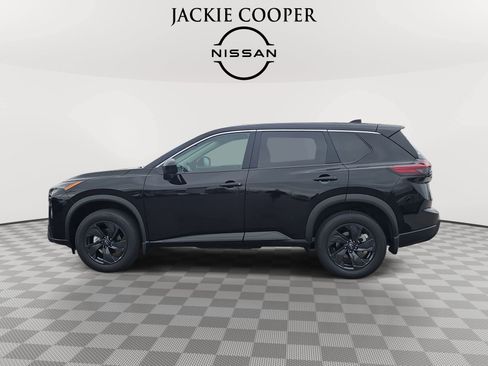 New 2026 Nissan Rogue SV FWD image 8
