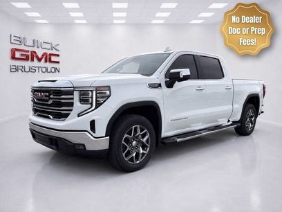New 2026 GMC Sierra 1500 SLT w/ SLT Premium Package