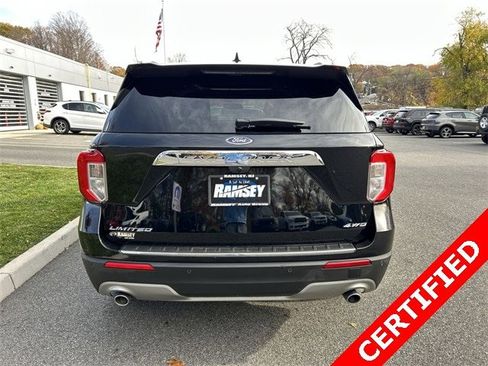 Used 2021 Ford Explorer Limited w/ Equipment Group 301A image 7