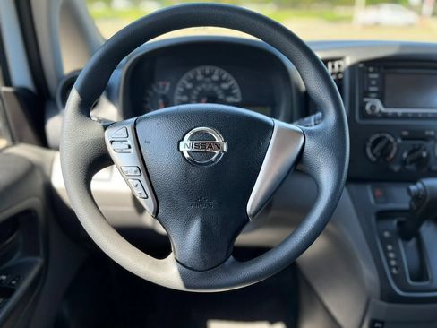 Used 2019 Nissan NV200 S w/ Back Door Glass Package FWD image 16
