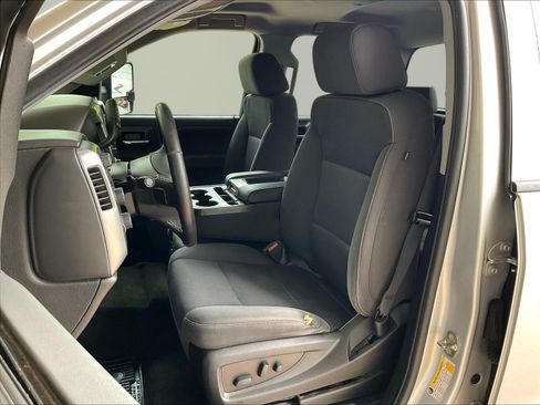 Used 2018 Chevrolet Silverado 1500 LT w/ All Star Edition AWD/4WD image 22
