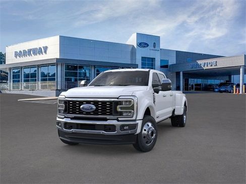 New 2026 Ford F450 King Ranch w/ Chrome Package image 2