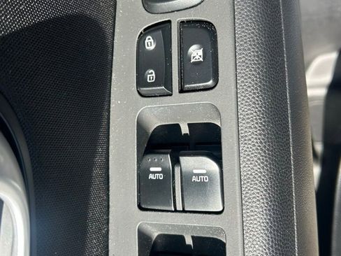Used 2016 Kia Soul + w/ Designer's Package FWD image 13