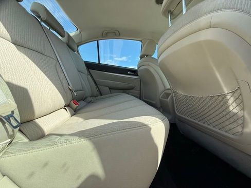 Used 2011 Subaru Legacy 2.5i Premium w/ All-Weather Pkg AWD/4WD image 23