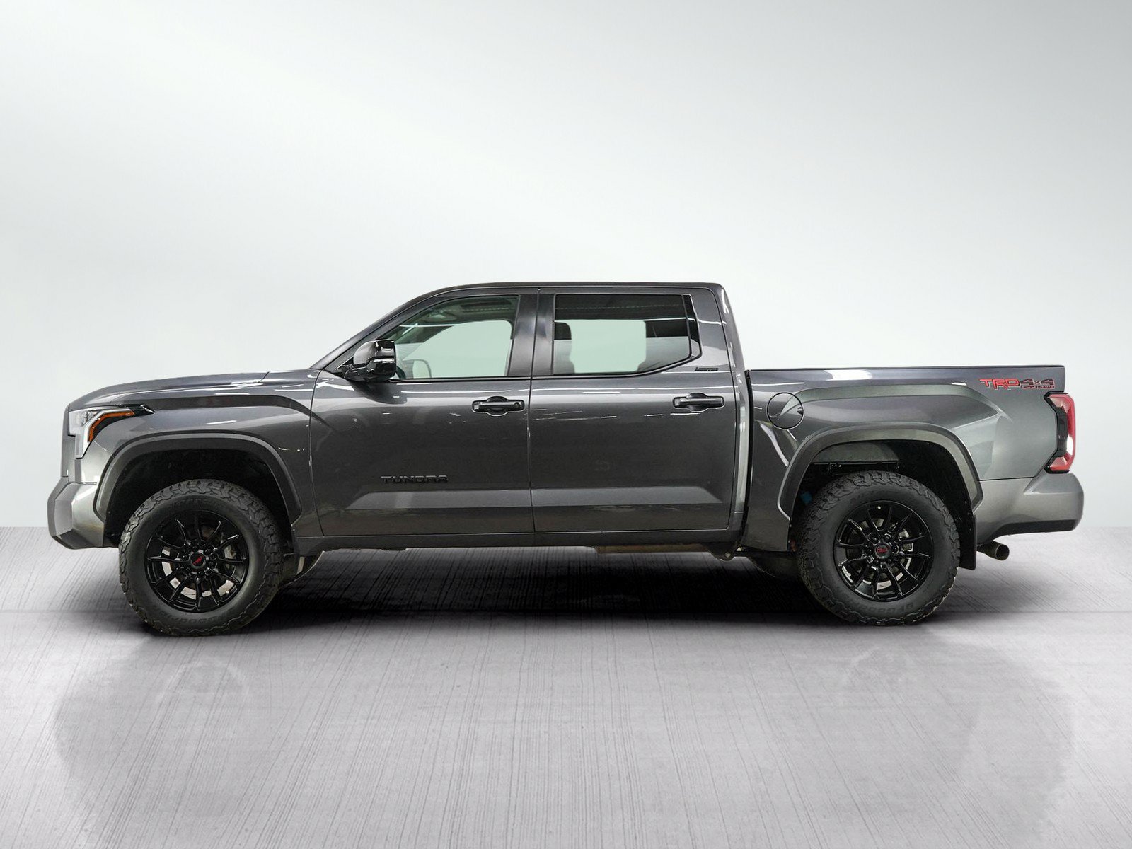 Used 2024 Toyota Tundra Limited w/ TRD Off-Road Package AWD/4WD image 2