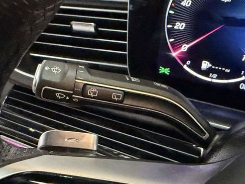 Certified 2025 Mercedes-Benz GLS 450 4MATIC image 24