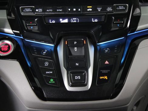 Used 2022 Honda Odyssey Touring image 23