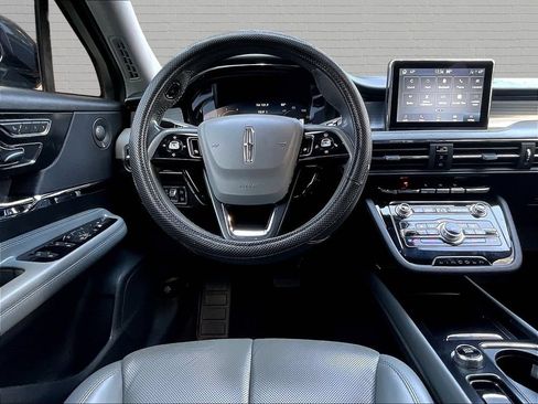 Used 2021 Lincoln Corsair Reserve FWD image 8