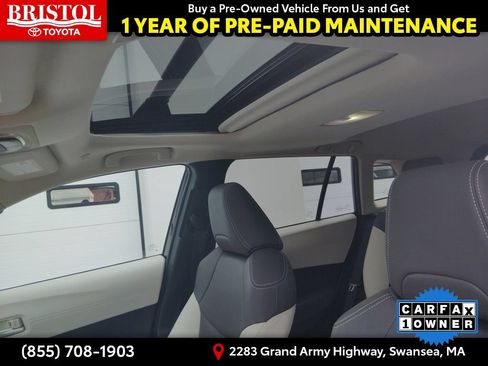 Used 2024 Toyota Corolla Cross XLE w/ Convenience Package AWD/4WD image 20