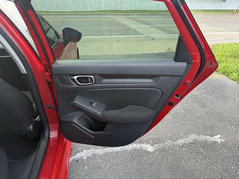 Used 2022 Honda Civic LX image 11