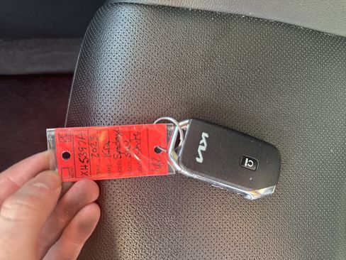 Used 2023 Kia Sportage EX FWD image 38