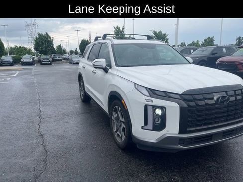 Used 2023 Hyundai Palisade SEL AWD/4WD image 4