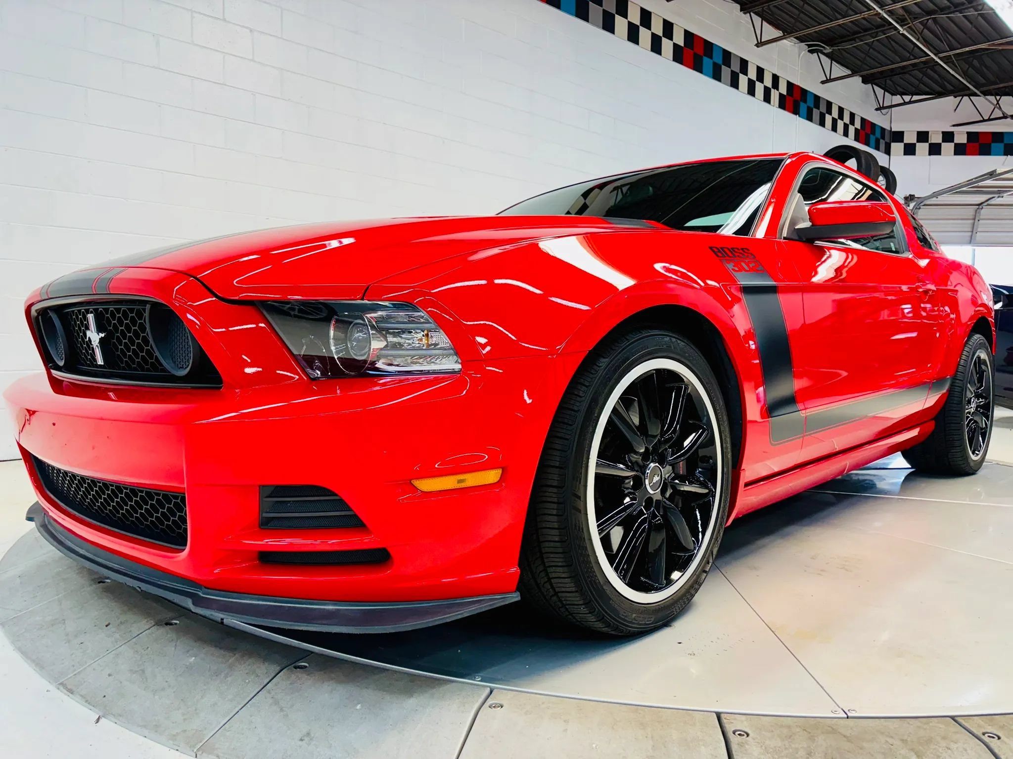 Used 2013 Ford Mustang Boss 302 RWD image 20
