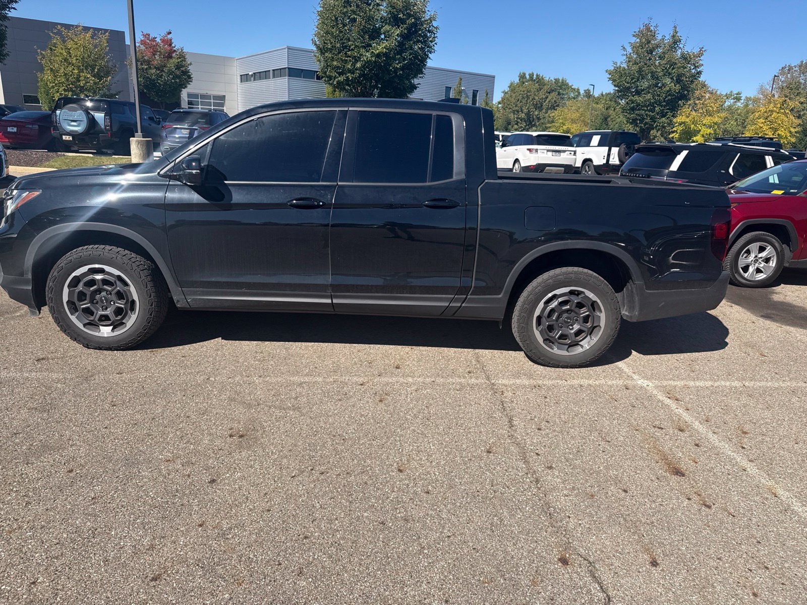 Used 2024 Honda Ridgeline Black Edition image 8