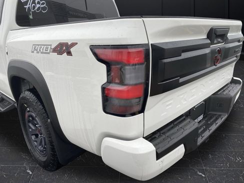 New 2026 Nissan Frontier PRO-4X w/ Pro-4x Convenience Package image 32