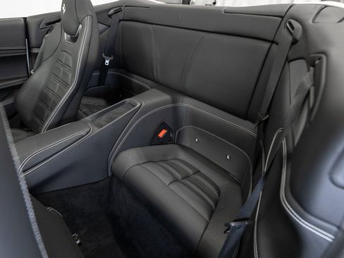 Certified 2023 Ferrari Portofino M image 15