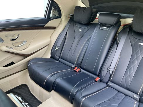 Used 2015 Mercedes-Benz S 550 Sedan image 18