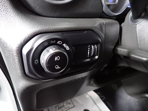 Used 2023 Jeep Gladiator Overland AWD/4WD image 22