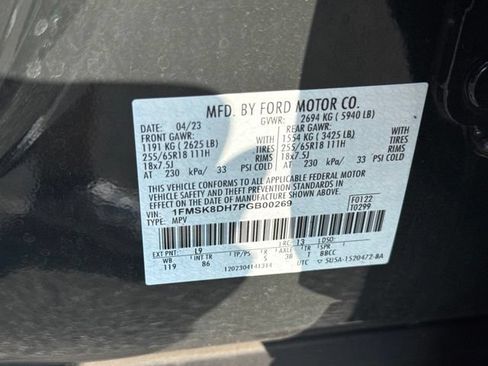 Used 2023 Ford Explorer XLT w/ Class IV Trailer Tow Package AWD/4WD image 18