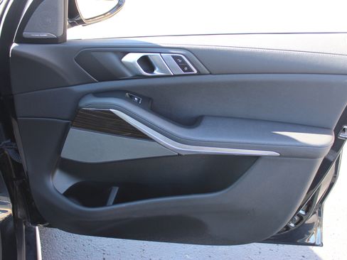 Used 2021 BMW X5 xDrive40i image 33