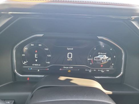 Used 2024 GMC Sierra 1500 AT4 w/ Technology Package AWD/4WD image 16