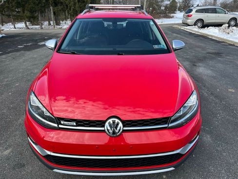 Used 2019 Volkswagen Golf Alltrack SE image 5