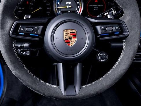 Used 2022 Porsche 911 GT3 RWD image 35