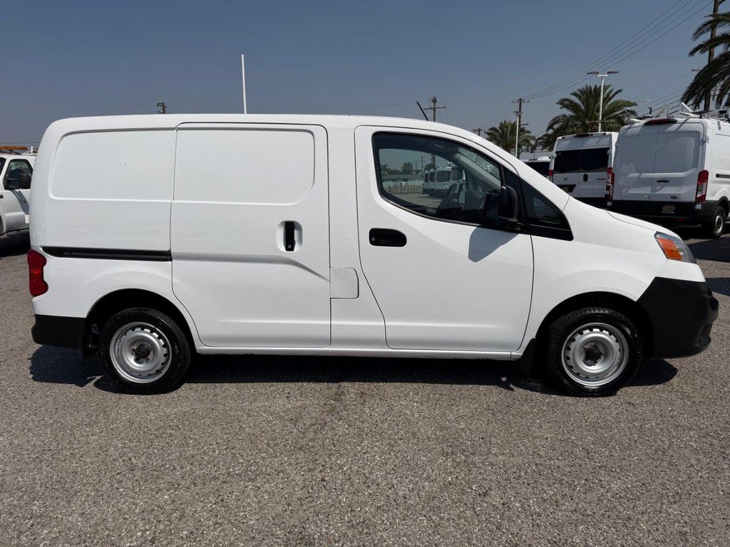 Used 2019 Nissan NV200 S FWD image 4