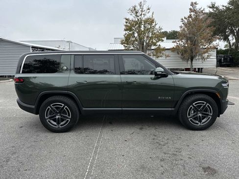Used 2025 Rivian R1S Adventure image 7