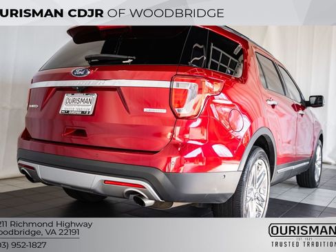 Used 2016 Ford Explorer Limited w/ Equipment Group 301A image 5