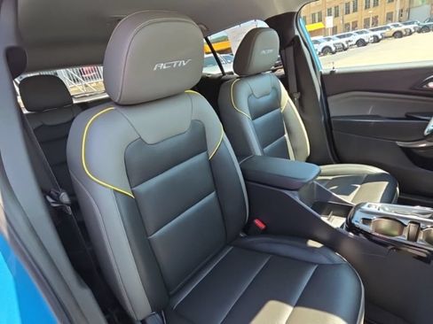 Used 2025 Chevrolet Trax ACTIV w/ Driver Confidence Package FWD image 14