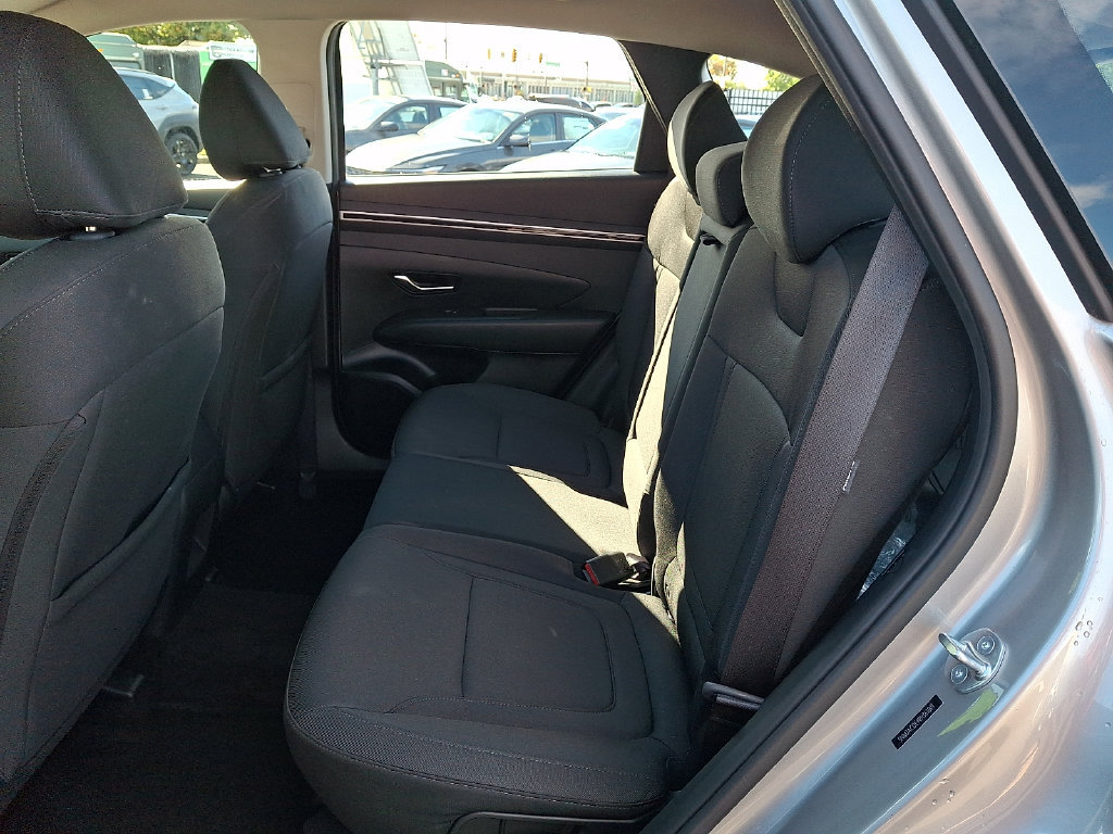 Certified 2024 Hyundai Tucson SE AWD/4WD image 11