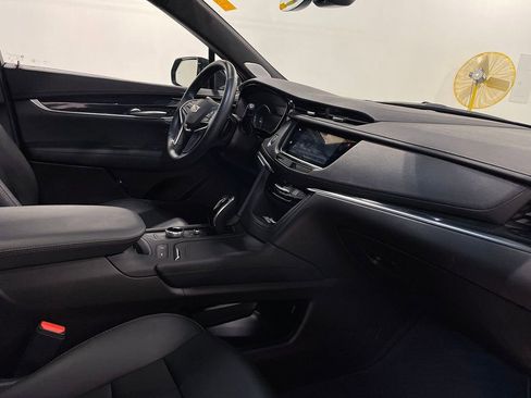 Used 2025 Cadillac XT5 Premium Luxury image 27