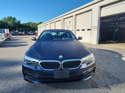 Used 2019 BMW 530i xDrive w/ Convenience Package AWD/4WD image 8