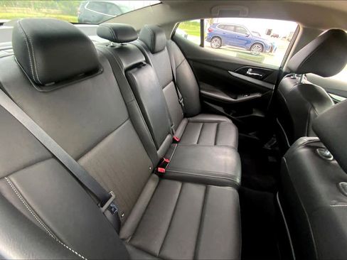 Used 2016 Nissan Maxima 3.5 SV image 19