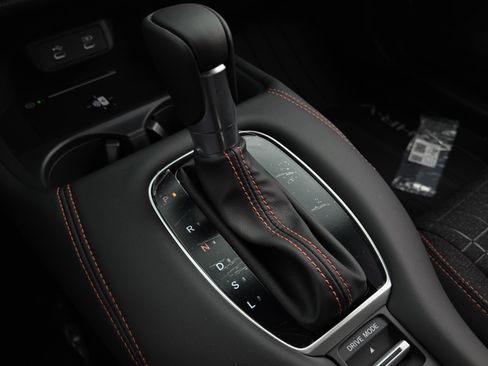 New 2026 Honda HR-V Sport image 32