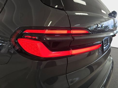 New 2026 BMW X7 M60i AWD/4WD image 22