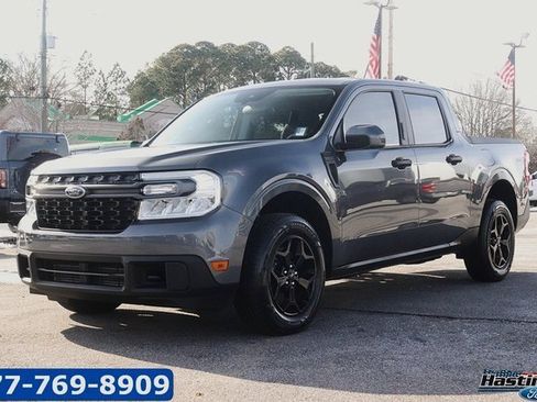 Certified 2023 Ford Maverick XLT w/ Equipment Group 300A Standard image 3