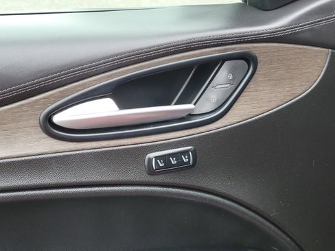 Used 2020 Alfa Romeo Stelvio Ti w/ Nero Edizione image 18