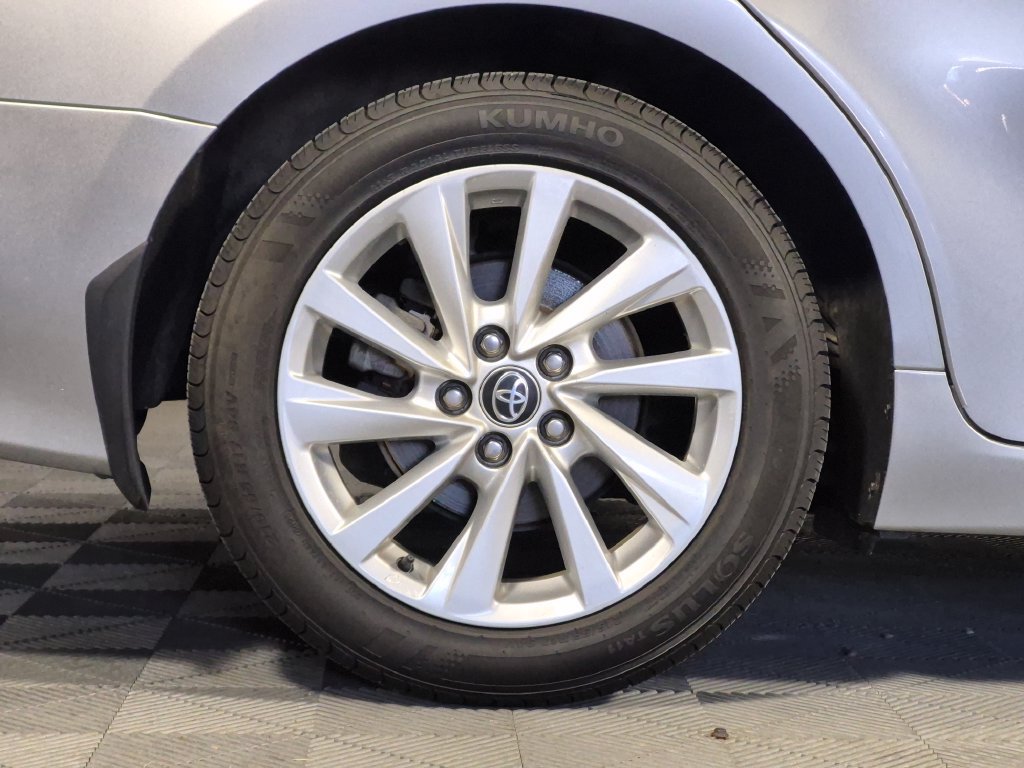 Used 2023 Toyota Camry LE FWD image 26